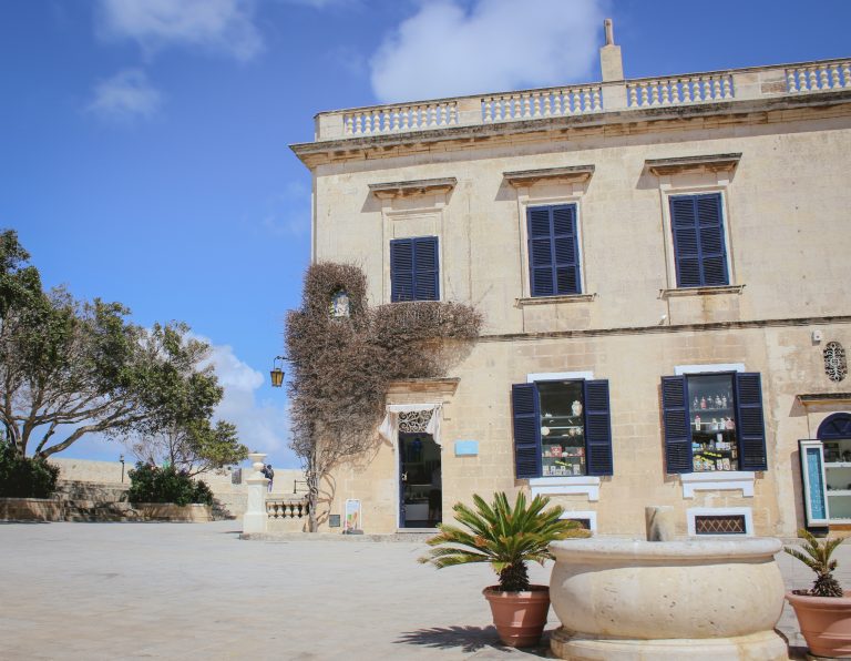 Fotografie de strada in Mdina Malta - Alexandru Hertug